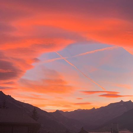 Апартаменты Chalet Plein Soleil Лейсен Экстерьер фото